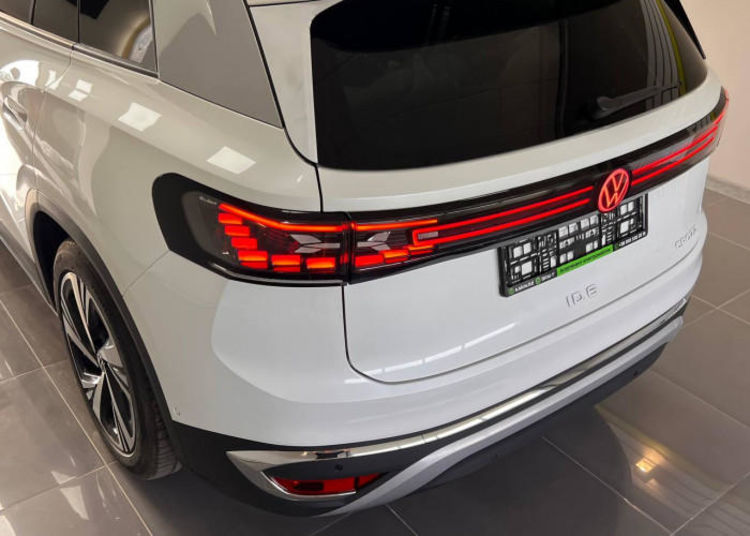 Продам Volkswagen ID.6 Pro Cam 360 & HUD синя 2023 года в Киеве