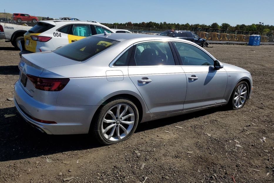 Продам Audi A4 Premium Plus  2019 года в Луцке