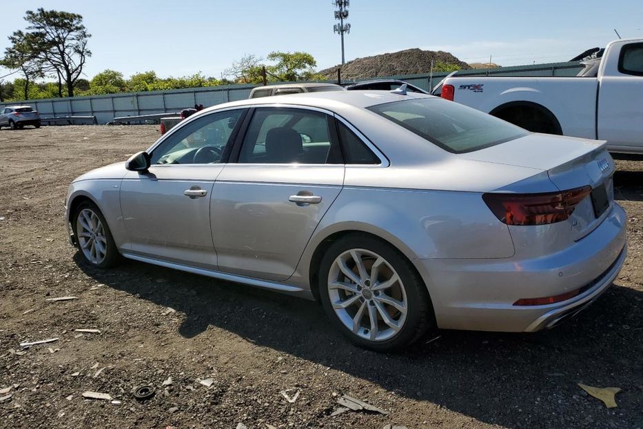 Продам Audi A4 Premium Plus  2019 года в Луцке