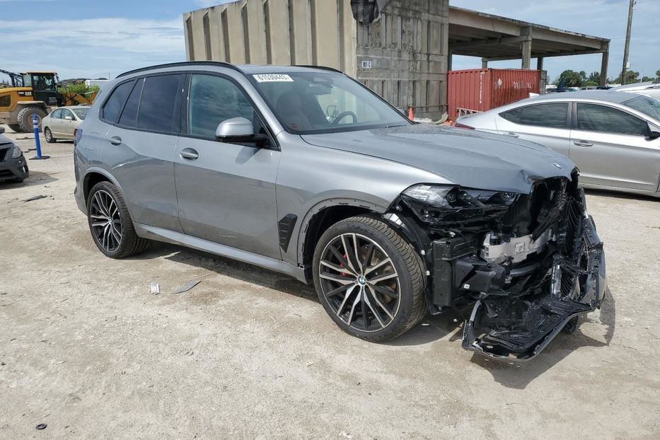 Продам BMW X5 2023 года в Киеве