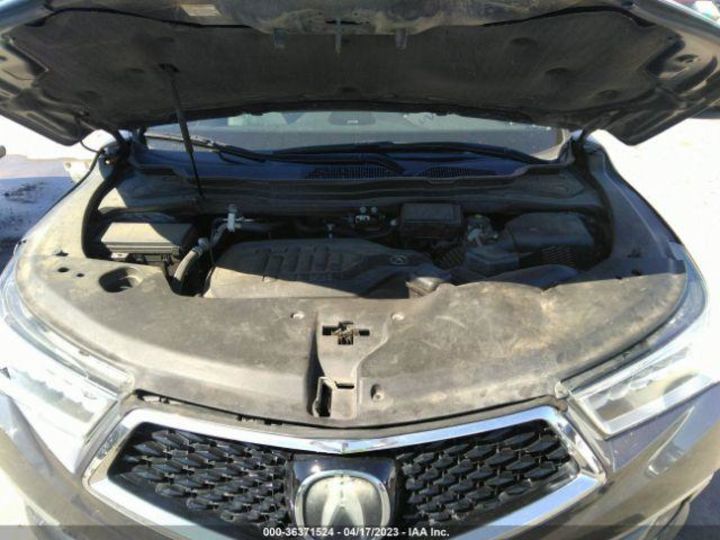 Продам Acura MDX 2017 года в Киеве