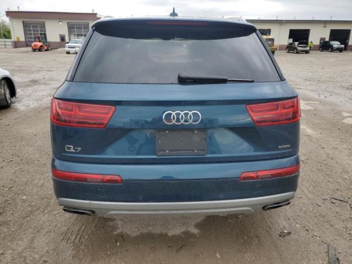 Продам Audi Q7 Premium 2018 года в Киеве