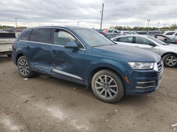 Продам Audi Q7 Premium 2018 года в Киеве