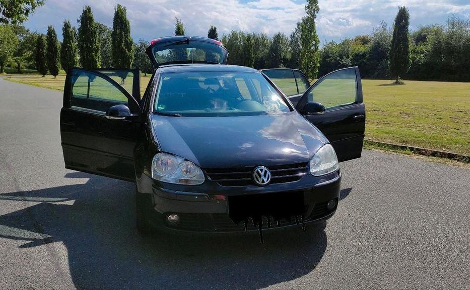 Продам Volkswagen Golf V 2007 года в Киеве