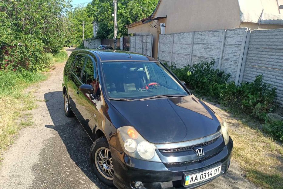 Продам Honda Stream RN3  2004 года в Киеве