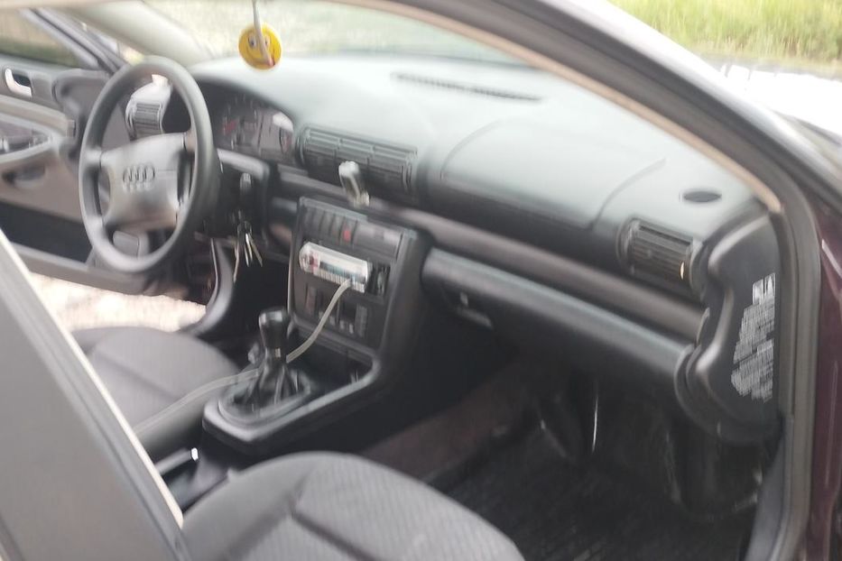Продам Audi A4 B5 1995 года в г. Радомышль, Житомирская область