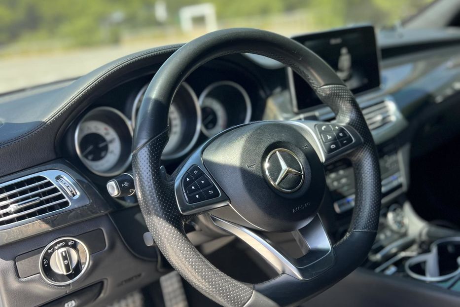 Продам Mercedes-Benz CLS 400 2015 года в Харькове