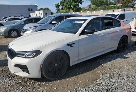 Продам BMW M5 2022 года в Киеве