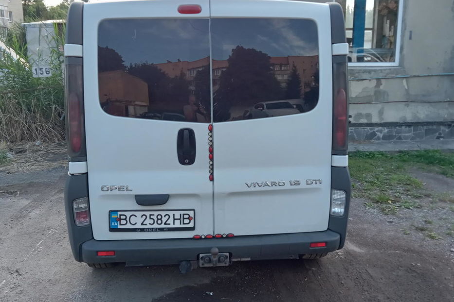 Продам Opel Vivaro груз. 2001 года в Ровно