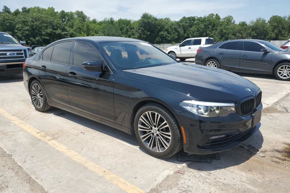 Продам BMW 530 I 2019 года в Днепре