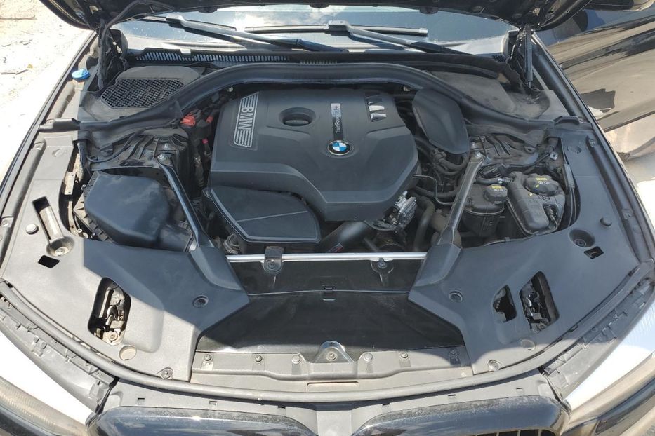 Продам BMW 530 I 2019 года в Днепре