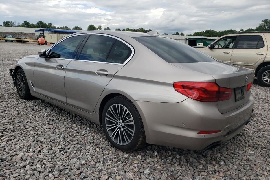 Продам BMW 540 I 2019 года в Киеве