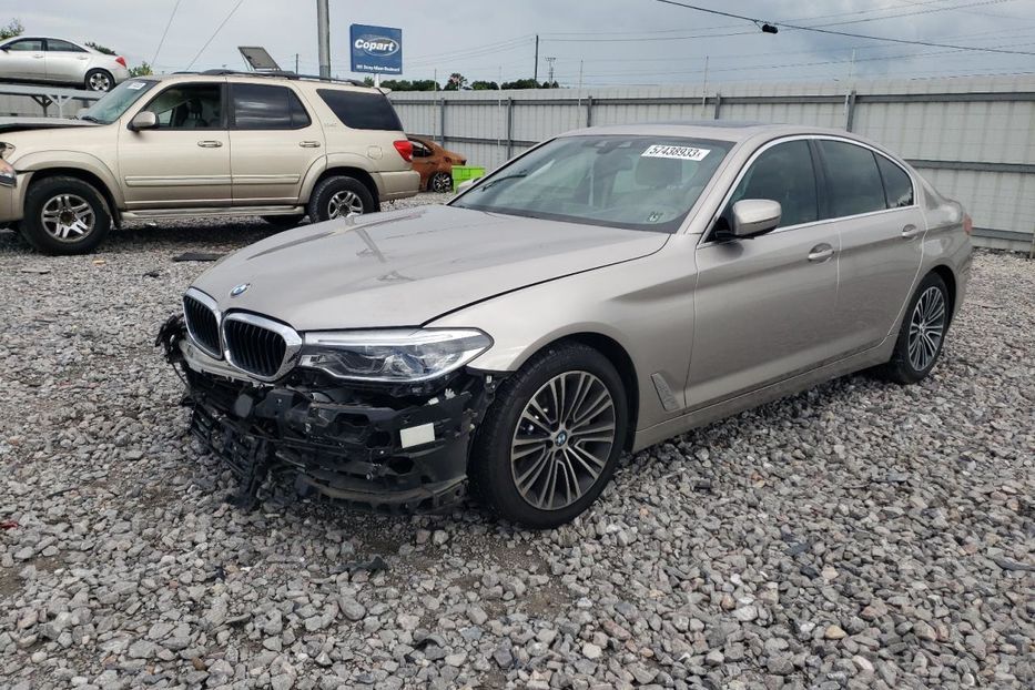 Продам BMW 540 I 2019 года в Киеве