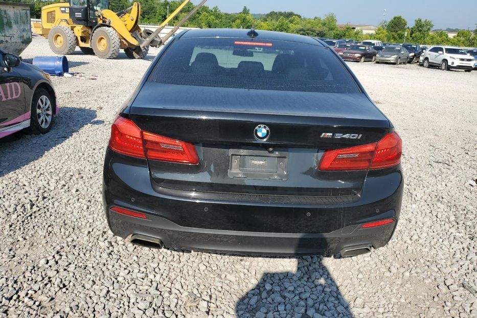 Продам BMW 540 I 2018 года в Луцке