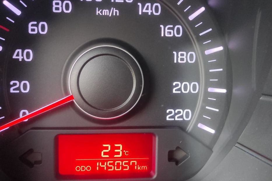 Продам Kia Rio 2013 года в г. Лебедин, Сумская область
