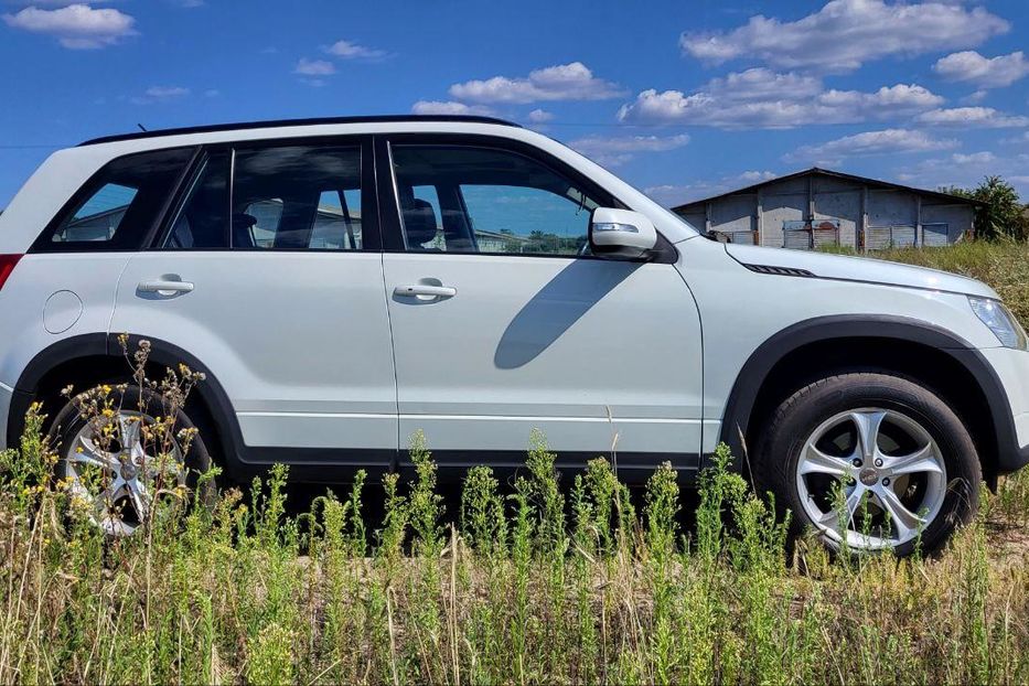 Продам Suzuki Grand Vitara 2.4 AT JLX-EL New Vision 2012 года в Киеве