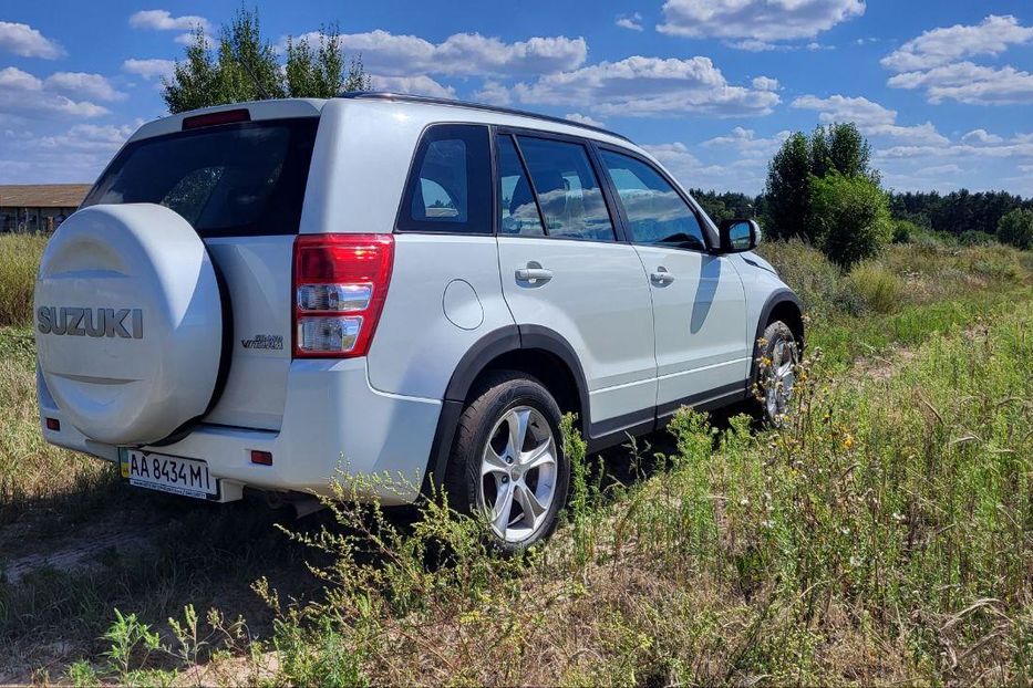 Продам Suzuki Grand Vitara 2.4 AT JLX-EL New Vision 2012 года в Киеве