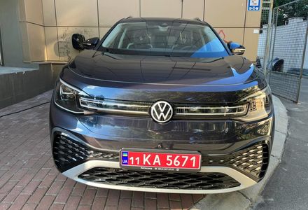 Продам Volkswagen ID.6 Pro 2022 года в Киеве
