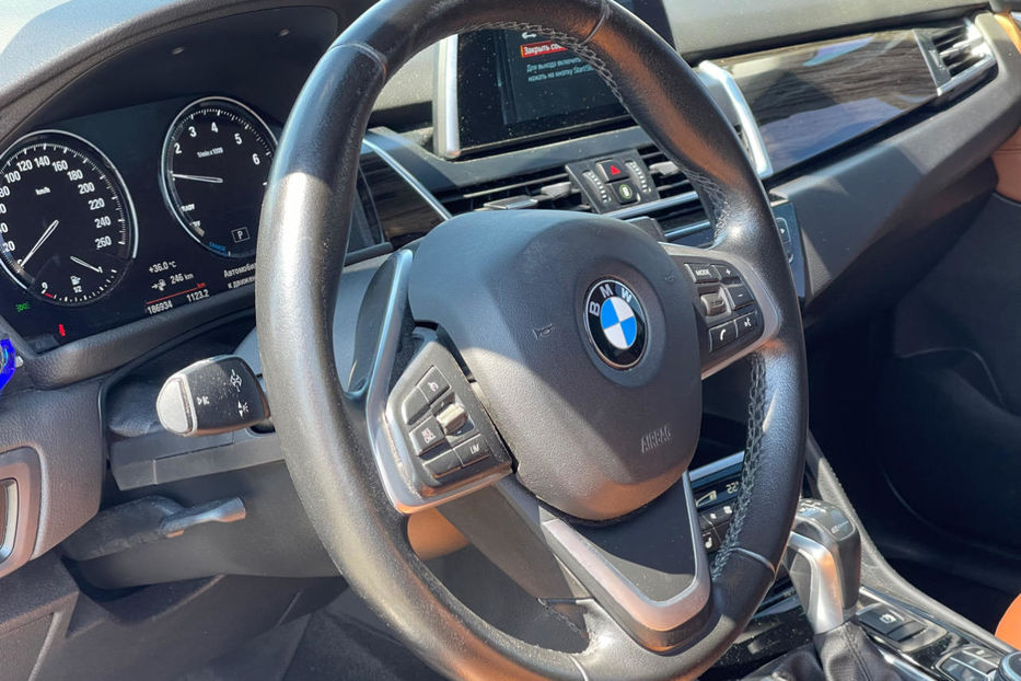 Продам BMW 2 Series 225XE 2018 года в Киеве