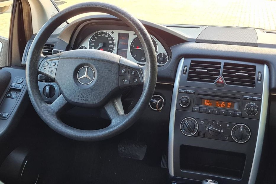 Продам Mercedes-Benz B 180 Наш сайт: t.me/auto_olx 2009 года в Черкассах
