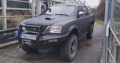 Продам Mitsubishi L 200 2004 года в г. Кривой Рог, Днепропетровская область