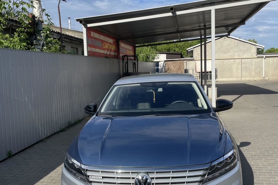 Продам Volkswagen e-Golf 2019 года в г. Тальное, Черкасская область