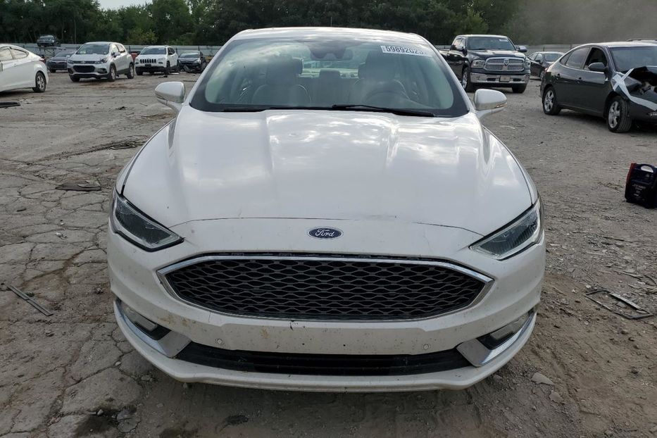 Продам Ford Fusion Titanium 2017 года в Луцке