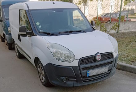 Продам Fiat Doblo груз. 2012 года в Харькове