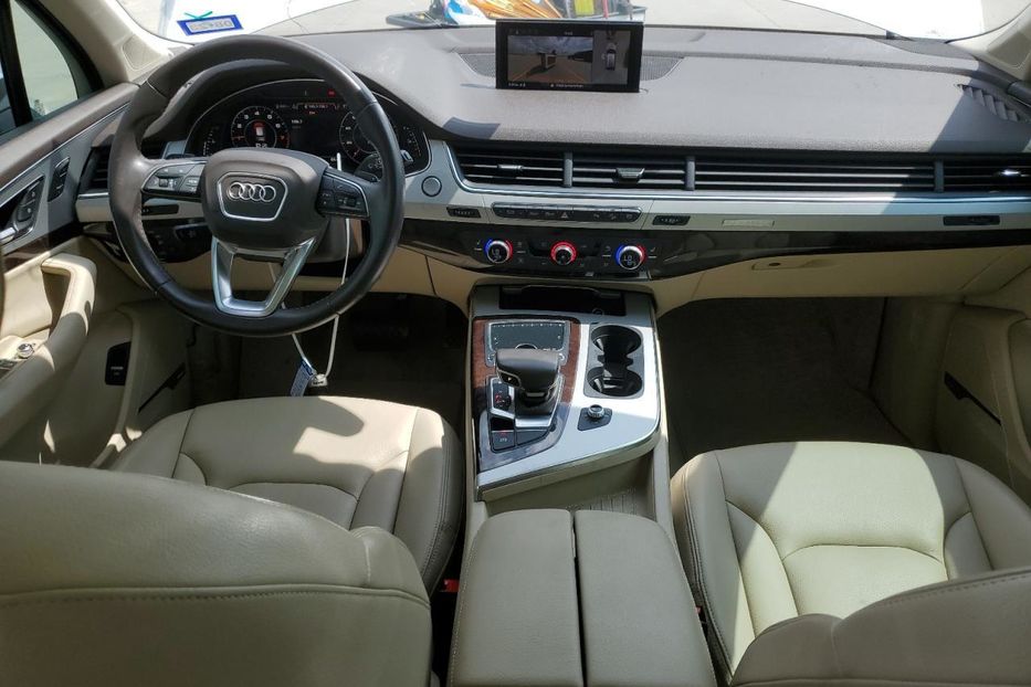 Продам Audi Q7 Premium Plus 2019 года в Луцке