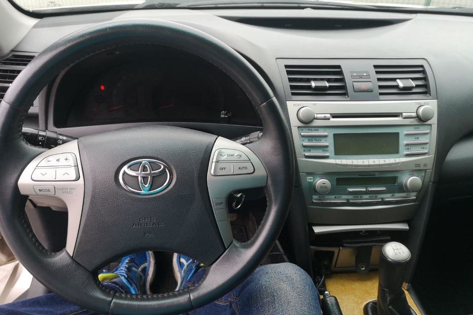 Продам Toyota Camry 2007 года в г. Павлоград, Днепропетровская область