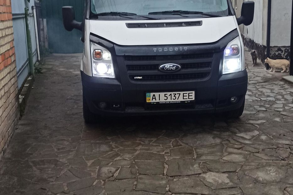 Продам Ford Transit пасс. 2006 года в Киеве