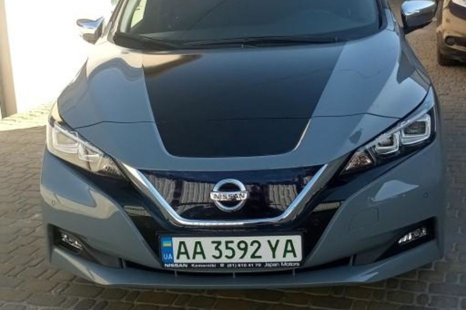 Продам Nissan Leaf 2021 года в Киеве