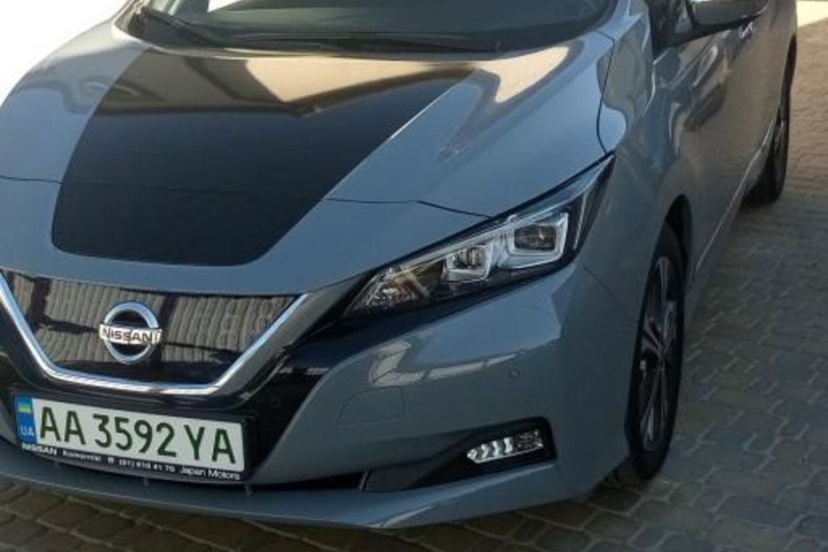 Продам Nissan Leaf 2021 года в Киеве