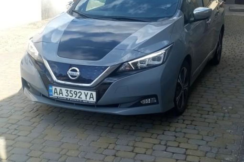 Продам Nissan Leaf 2021 года в Киеве