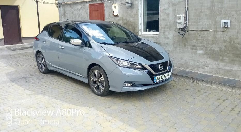 Продам Nissan Leaf 2021 года в Киеве