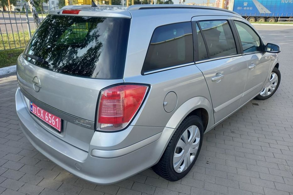 Продам Opel Astra H Wagon 1.6 Twinport CRUISE 2006 года в Сумах