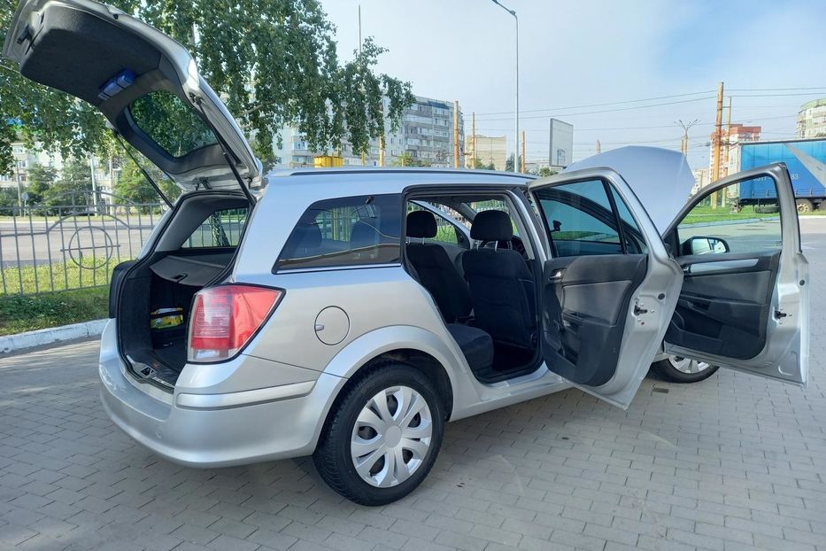 Продам Opel Astra H Wagon 1.6 Twinport CRUISE 2006 года в Сумах