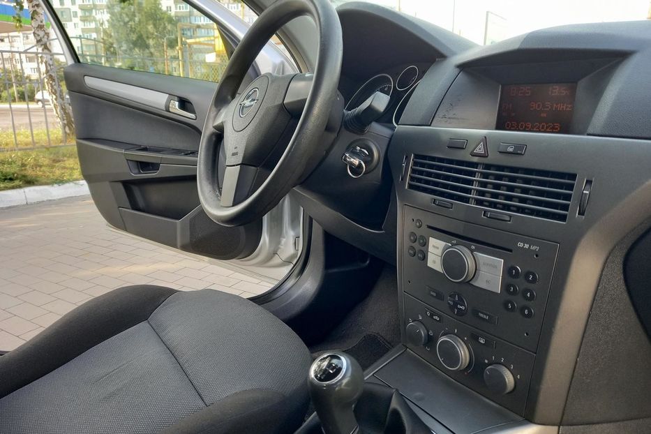 Продам Opel Astra H Wagon 1.6 Twinport CRUISE 2006 года в Сумах