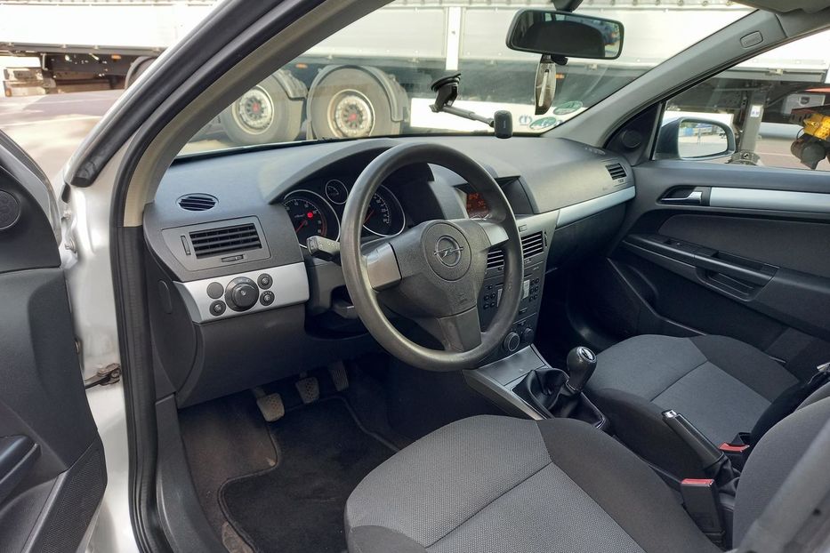 Продам Opel Astra H Wagon 1.6 Twinport CRUISE 2006 года в Сумах