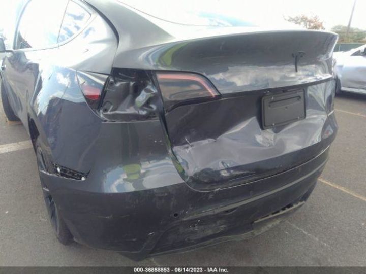 Продам Tesla Model Y Long Range  2022 года в Хмельницком