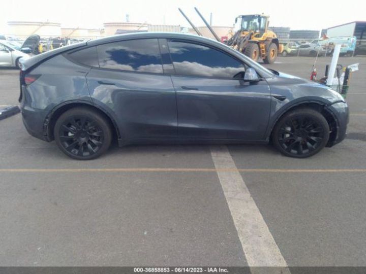 Продам Tesla Model Y Long Range  2022 года в Хмельницком