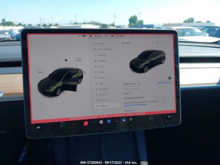 Продам Tesla Model Y Long Range 2022 года в Киеве