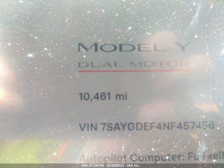 Продам Tesla Model Y Performance 2022 года в Черкассах