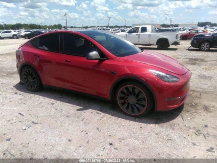 Продам Tesla Model Y Performance 2022 года в Черкассах