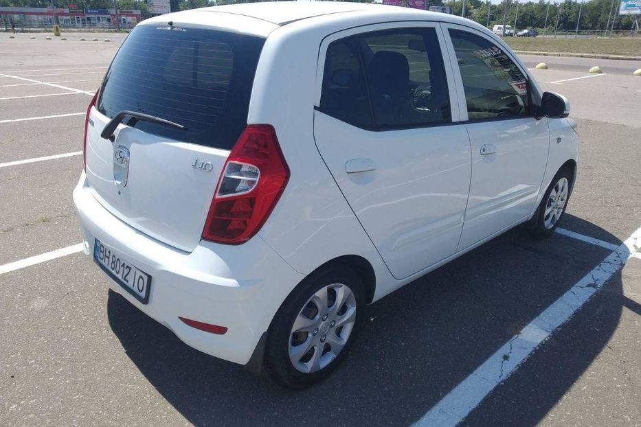 Продам Hyundai i10 2013 года в Одессе