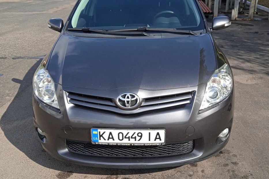 Продам Toyota Auris 2012 года в г. Боярка, Киевская область