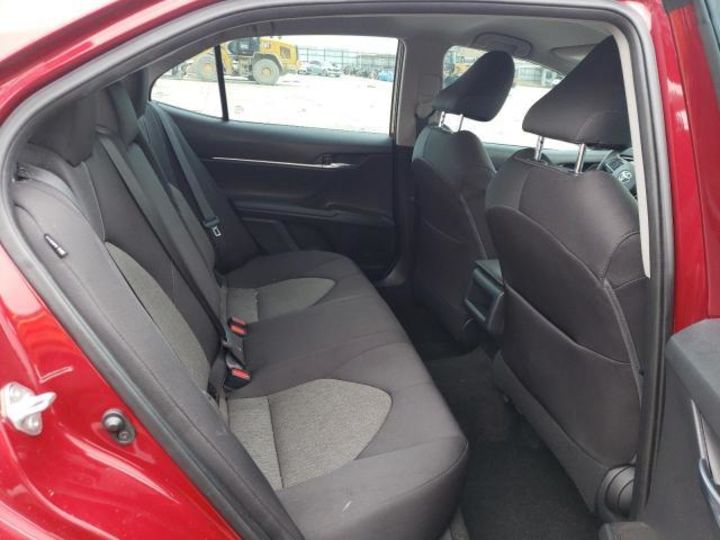 Продам Toyota Camry LE 2021 года в Черновцах