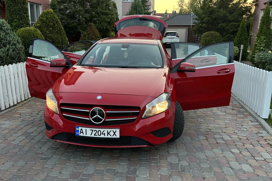 Продам Mercedes-Benz A 180 W176 2012 года в Киеве