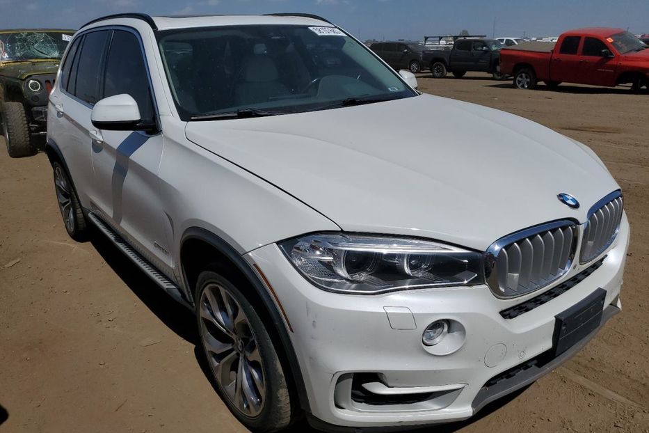 Продам BMW X5 2015 года в Луцке