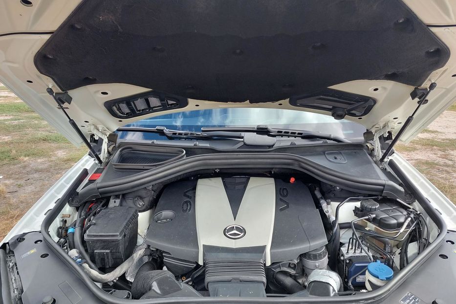 Продам Mercedes-Benz ML 350 Дизель  2013 года в Киеве